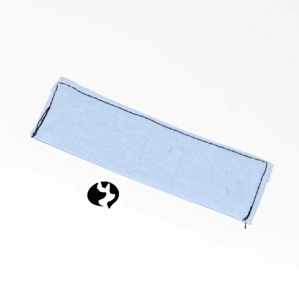 Stoff-Gegenstand aus hellblauer Baumwolle
