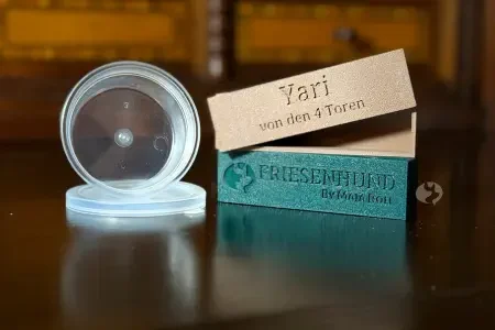 Fährtendosen - Yari und Siux